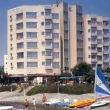 לימסול Atlantica Balmyra Beach מראה חיצוני תמונה