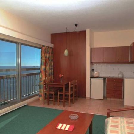 לימסול Atlantica Balmyra Beach מראה חיצוני תמונה
